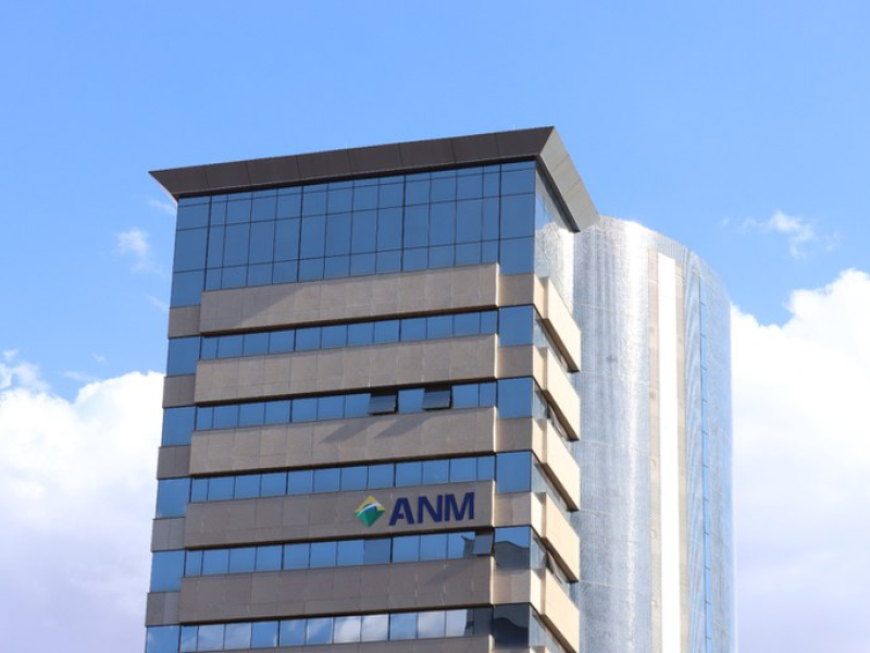 Alerta de insuficiência orçamentária e risco de paralisação de atividades essenciais